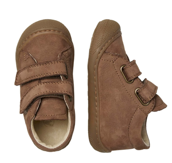 LES P'TITS SOULIERS DE BELLEVILLE - Chausseur à Paris